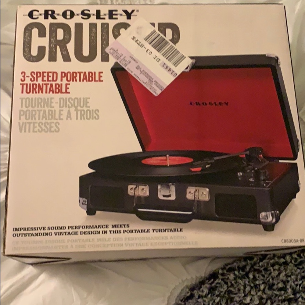 Crosley record player 2 records included